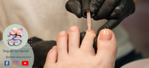 unghie piedi smalto 100% naturale metodo Settimo senso Riccione